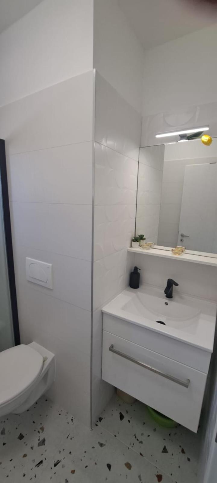 Josip Apartment Nin